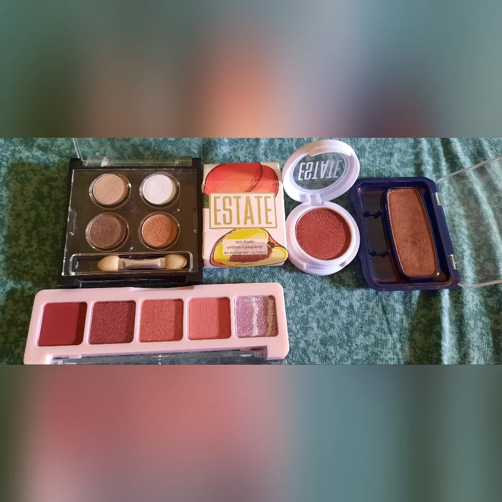 Eyeshadow bundle - Picture 1 of 1